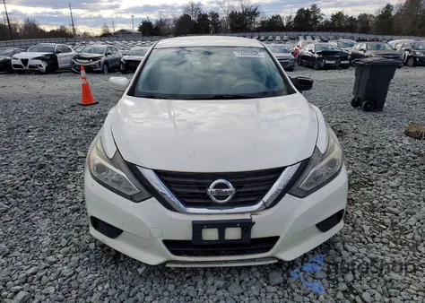 2016 Nissan Altima 2.5 из США, поврежденный, VIN 1N4AL3AP6GC271927